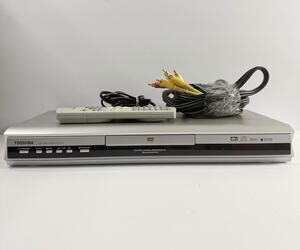 Toshiba SD-K740 DVD Player Tested Works w/ Remote SE-R0121 AV Cables
